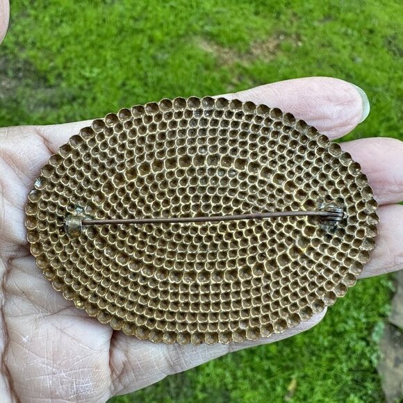 Art Nouveau Brooch 2.5" Metal Gold Plate Gilt Brass Flower‎ C Clasp Oval Antique - Picture 2 of 7